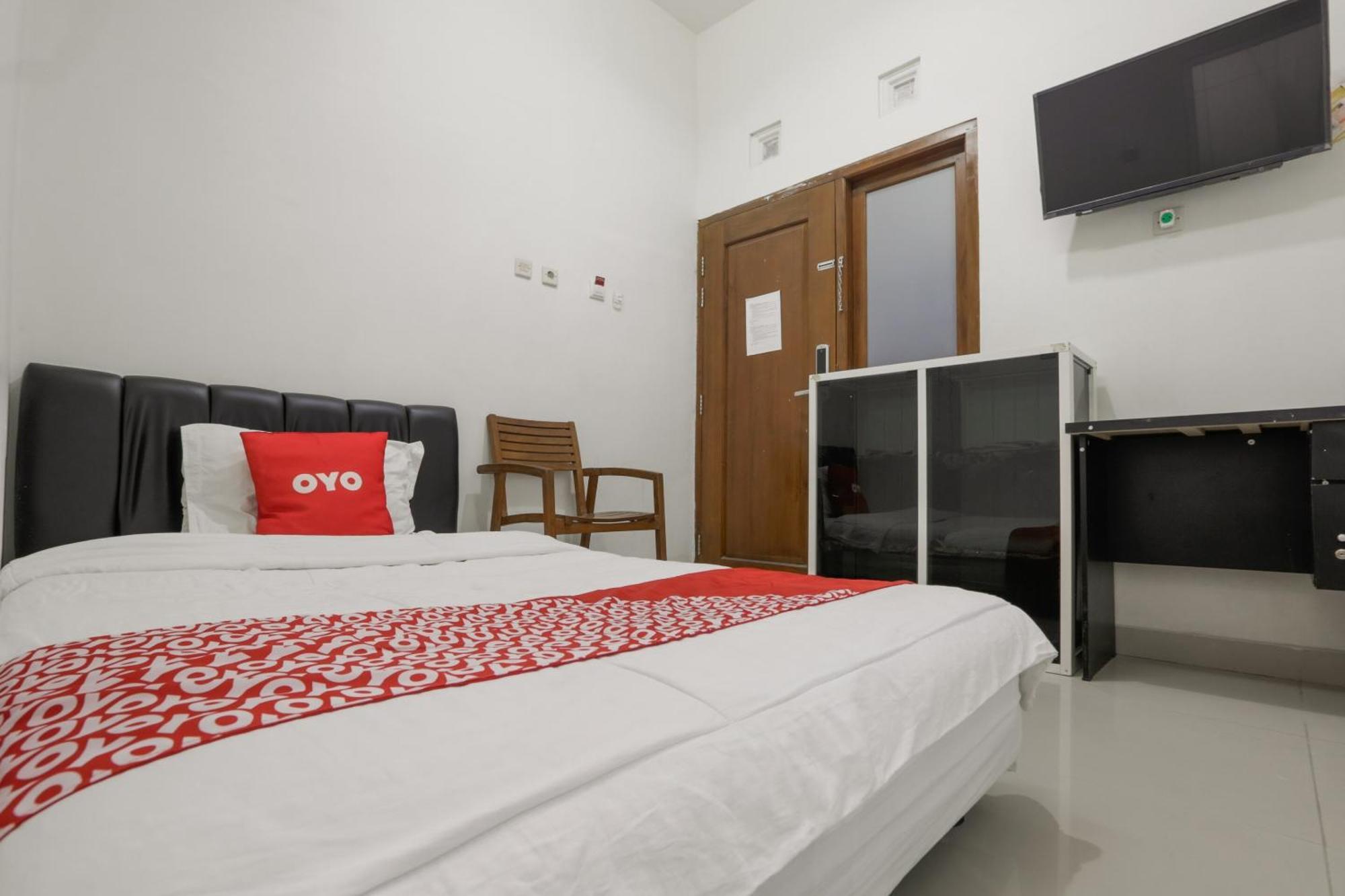 Super Oyo 3838 Tamansari Guest House Solo 外观 照片