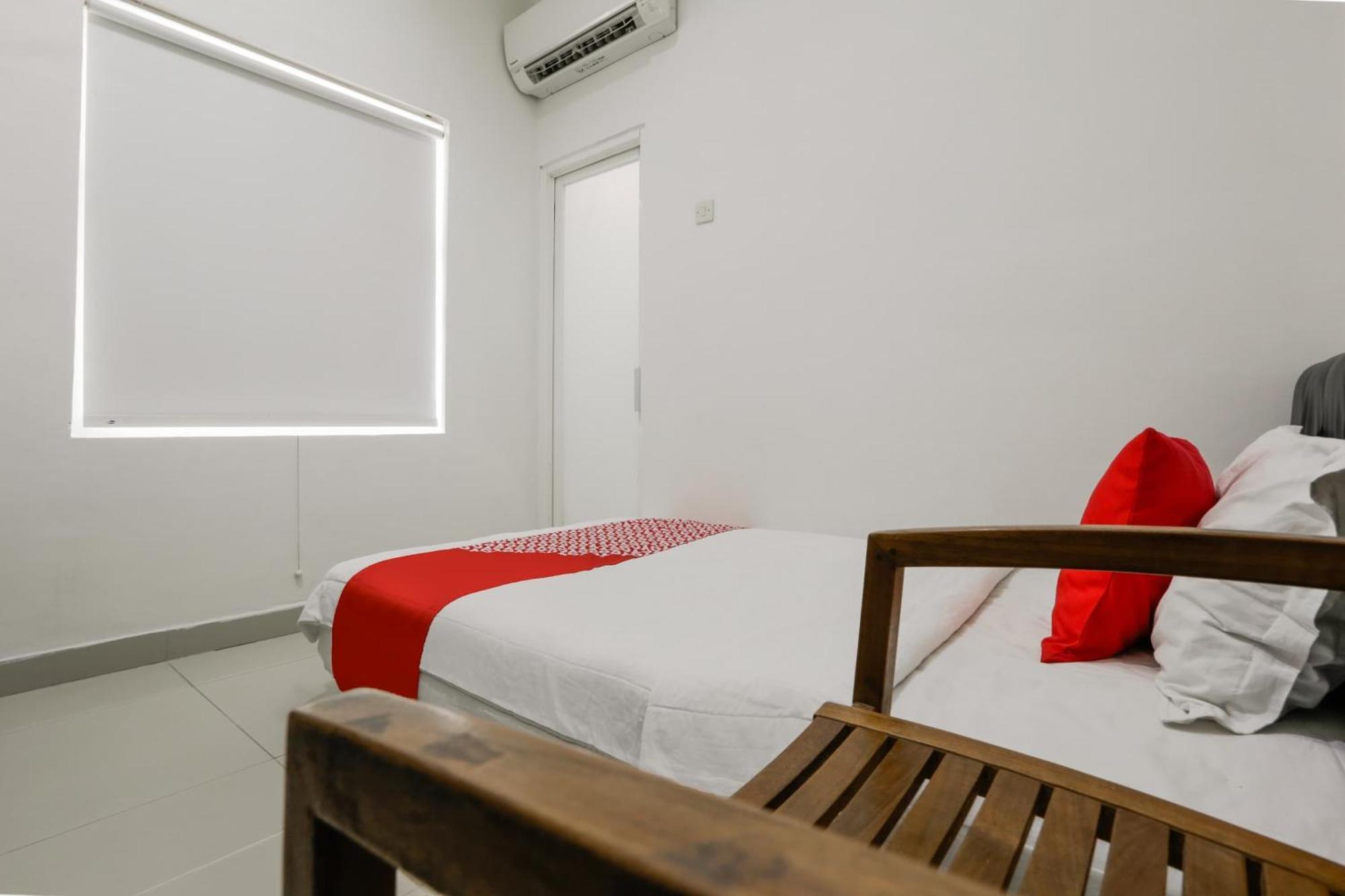 Super Oyo 3838 Tamansari Guest House Solo 外观 照片